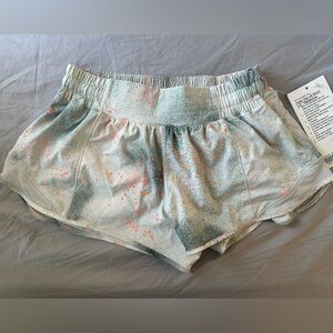 Hotty Hot Low-Rise Short 2.5" *Reflective Size 6